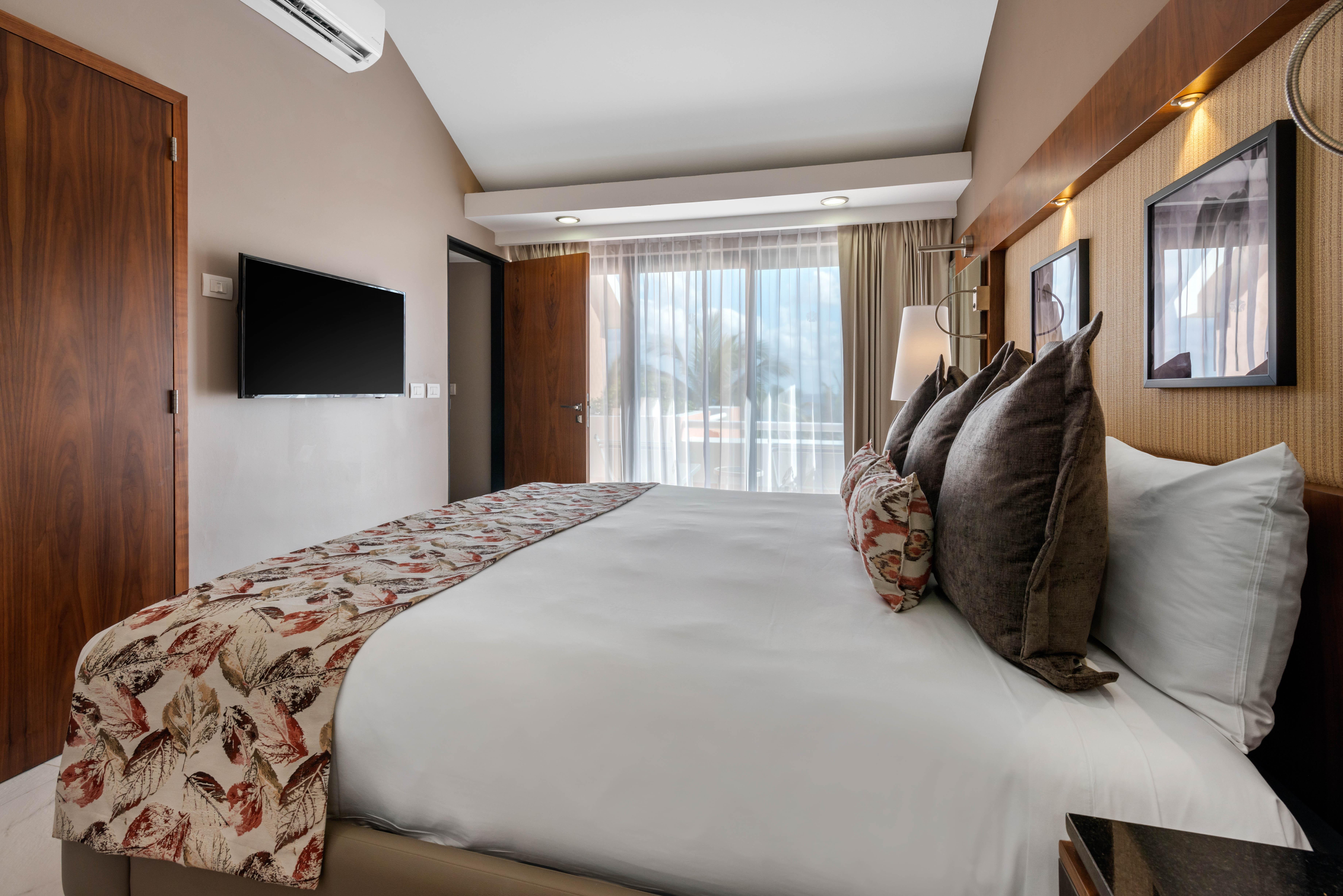 Wyndham Grand Cancun All Inclusive Resort & Villas Экстерьер фото