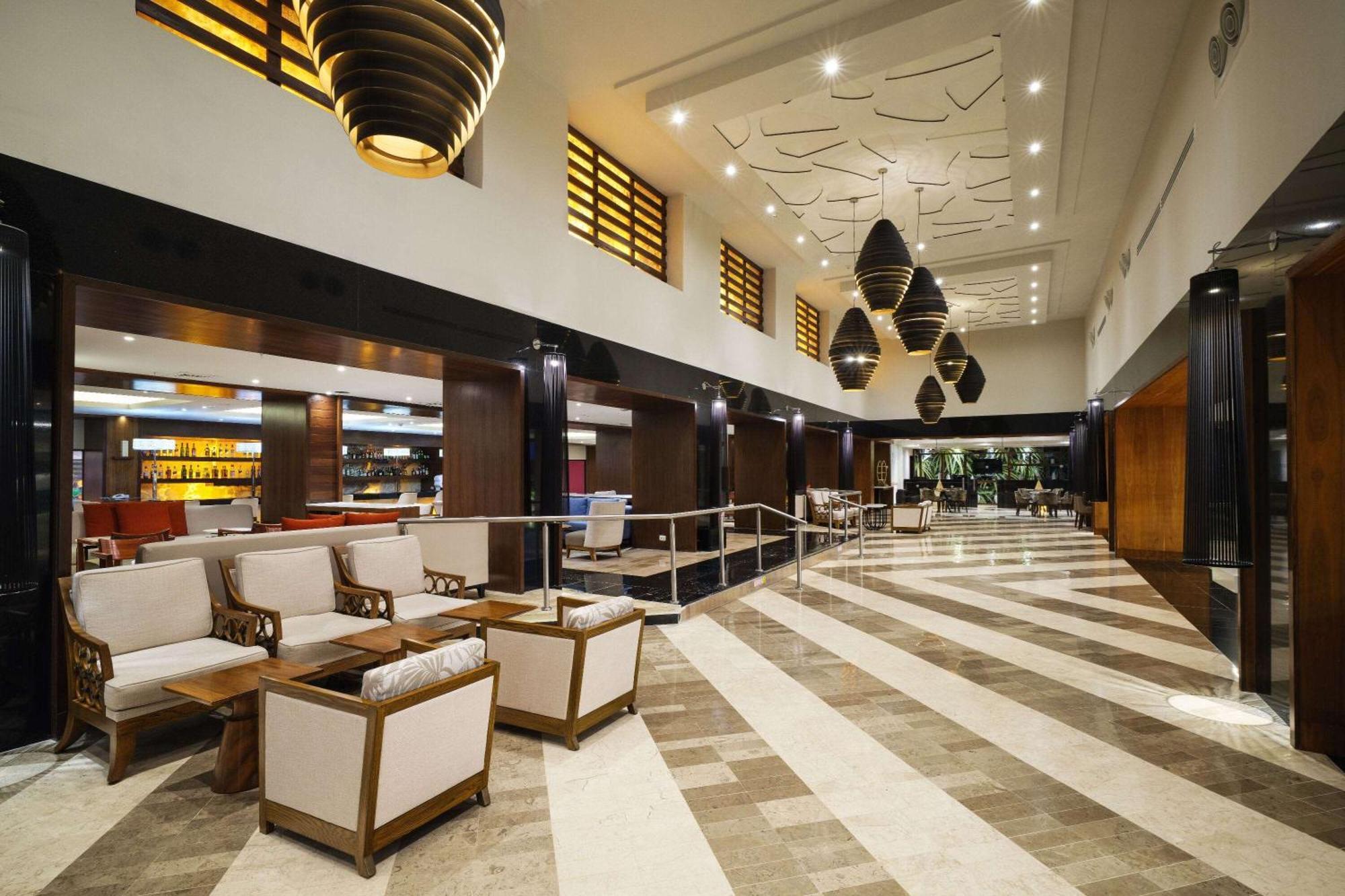 Wyndham Grand Cancun All Inclusive Resort & Villas Экстерьер фото
