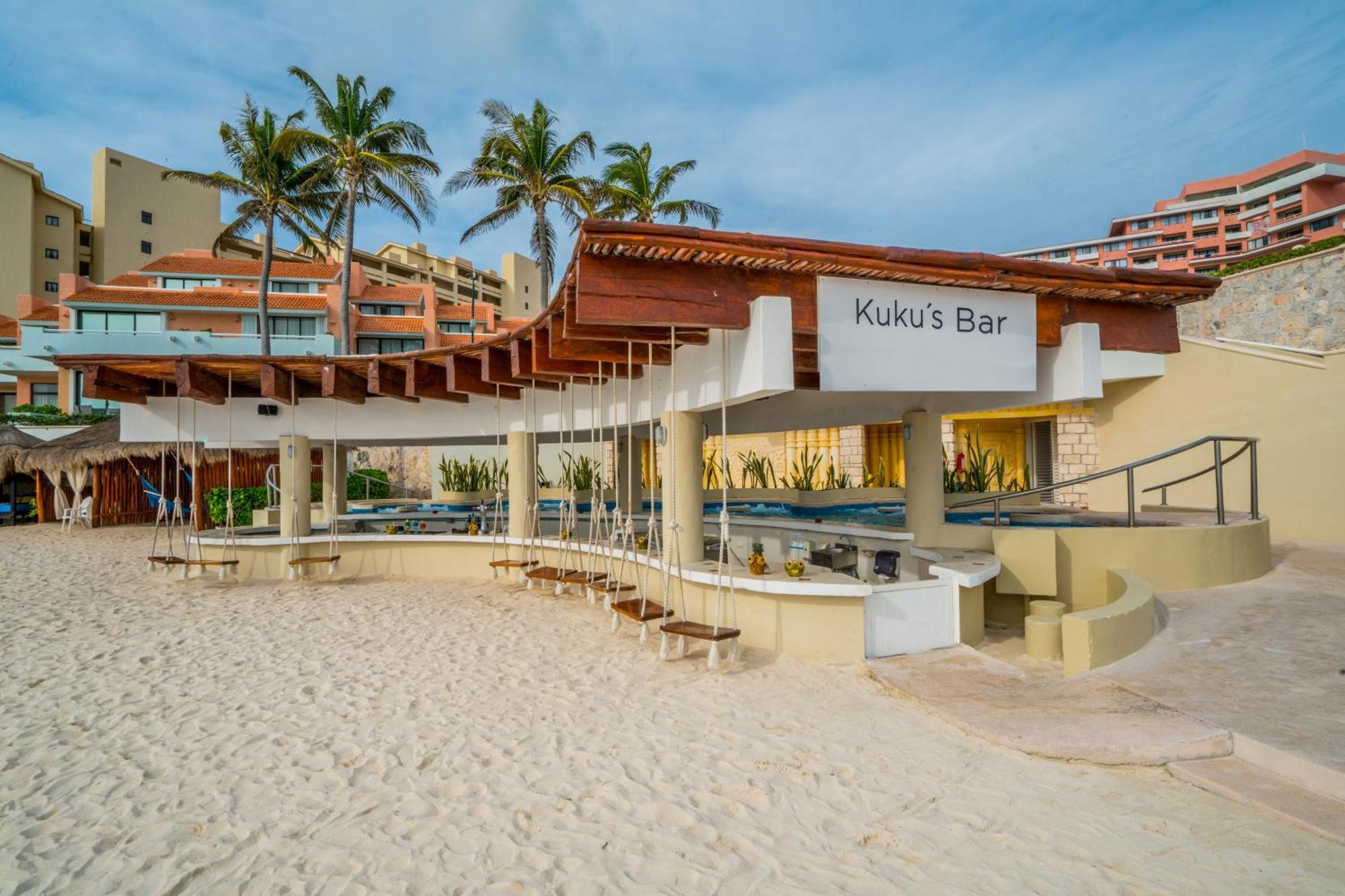 Wyndham Grand Cancun All Inclusive Resort & Villas Экстерьер фото